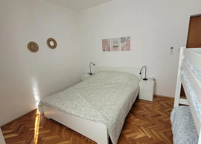Apartamento Kaktus Pirovac