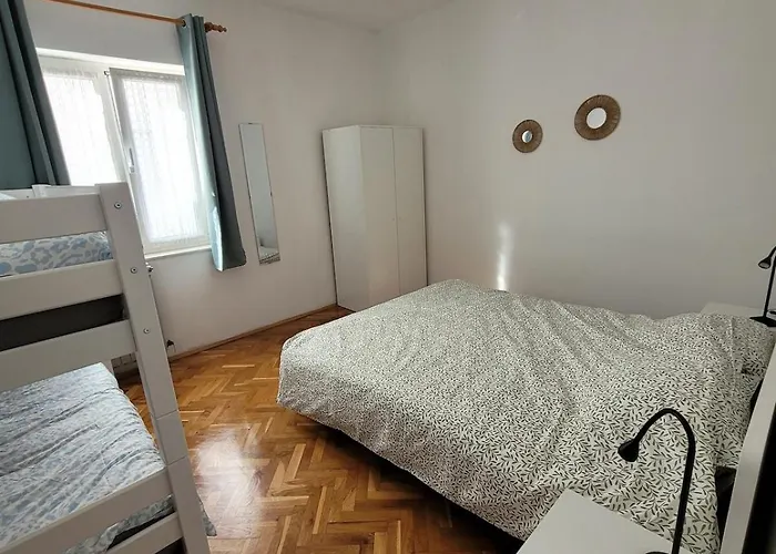 Appartamento Kaktus Pirovac